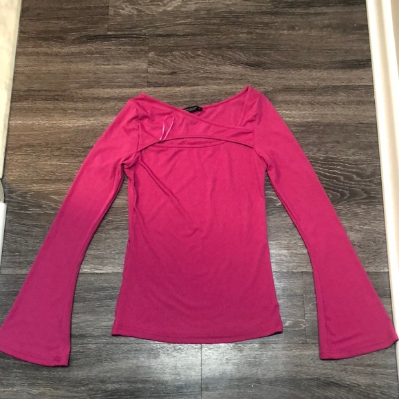 Emerson Lang Pink Long Sleeve Slit Top - Picture 1 of 7